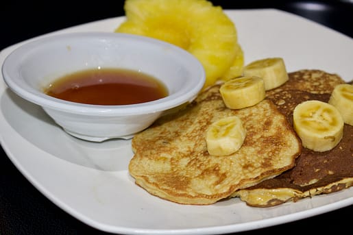 Banana Pancakes - Cut The Crap Kitchen - Costa Rica